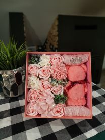 Flower box + miś RÓŻOWY Kod: EW14137